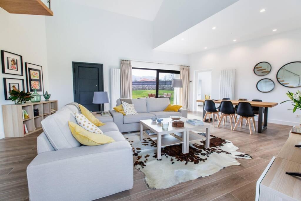 La Llosina Vivienda Vacacional Alquiler Integro Llanes Exteriér fotografie