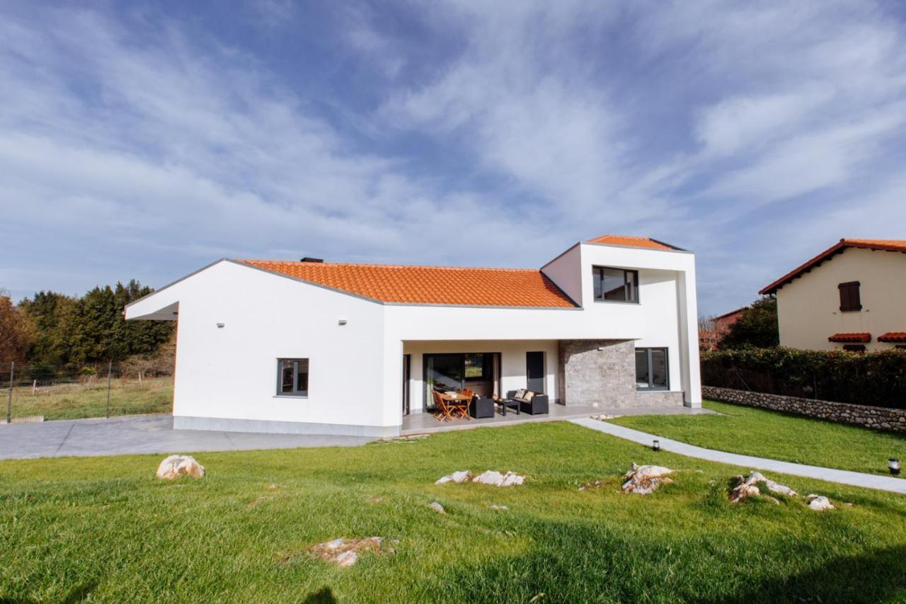 La Llosina Vivienda Vacacional Alquiler Integro Llanes Exteriér fotografie
